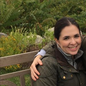 Meet your Posher, Amalia